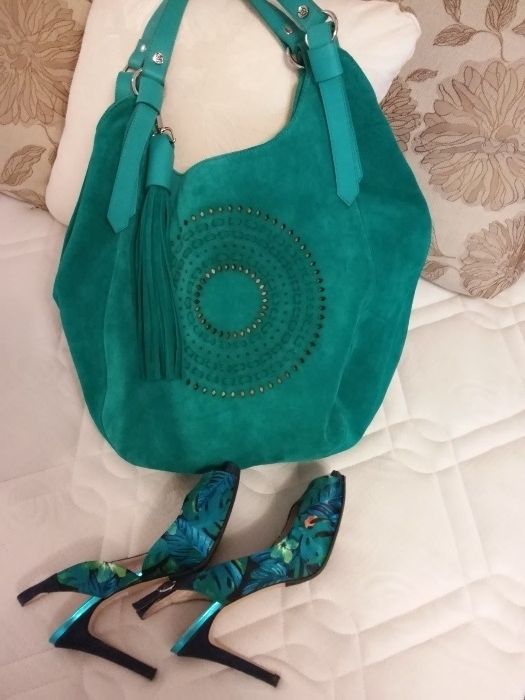 Чанти Guess, Daris, Sara Pen