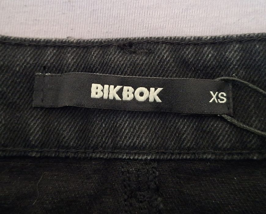 Нова къса дънкова пола Bik Bok