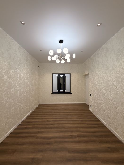 Дом 1.7 сот, 4 комнаты + холл, 2 санузла — центр Сергели