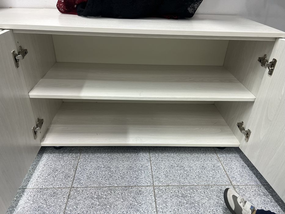 Тумба/ шкафчик бу