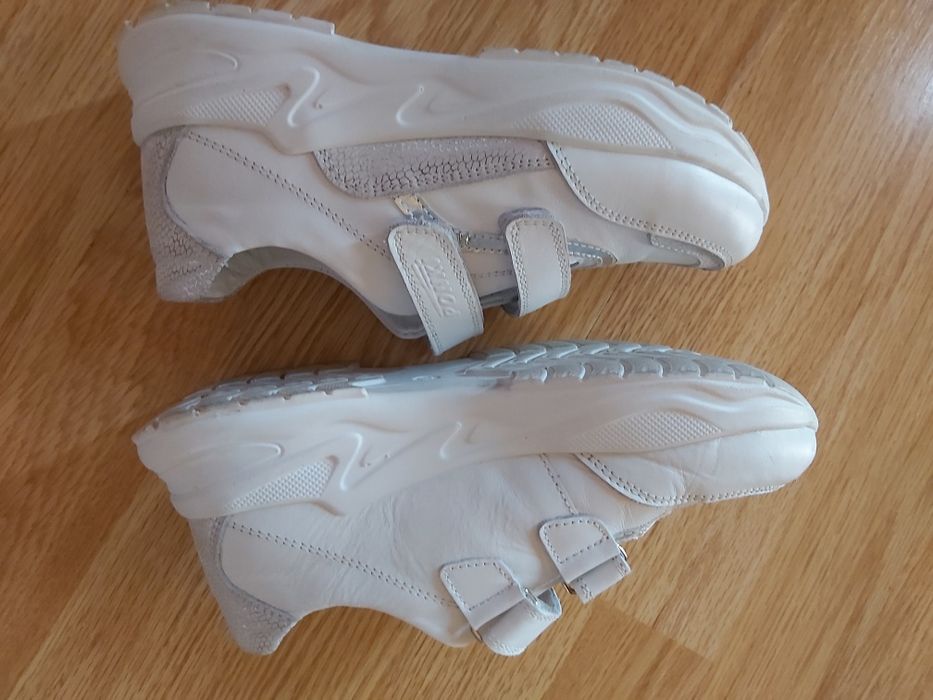 Детски обувки за момиче Ponki