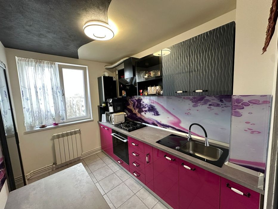 Închiriez apartament 2 camere Micro 19