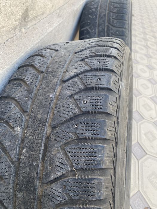 Шины комплект  размер 285/60/18