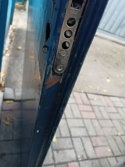 Дверь металлическая