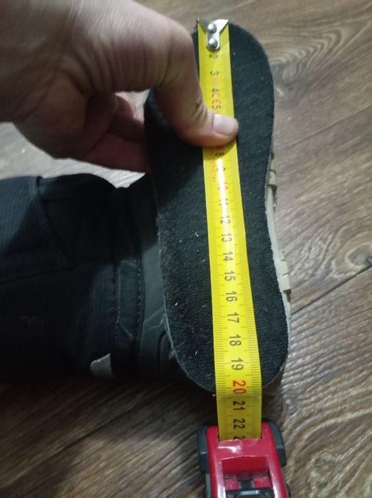 Ботуши и маратонки за момче 31н