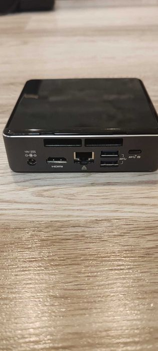 Mini PC Intel NUC7i3 – Core i3-7100U, 20GB RAM, 256GB SSD NVME, Home Assistant