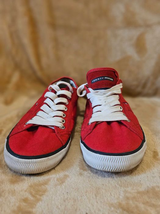 Tenisi Tommy Hilfiger originali noi 40 25 cm