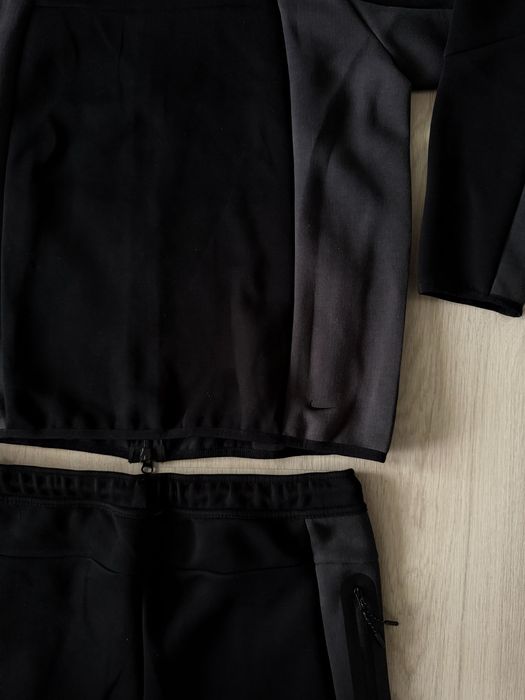 Nike tech fleece