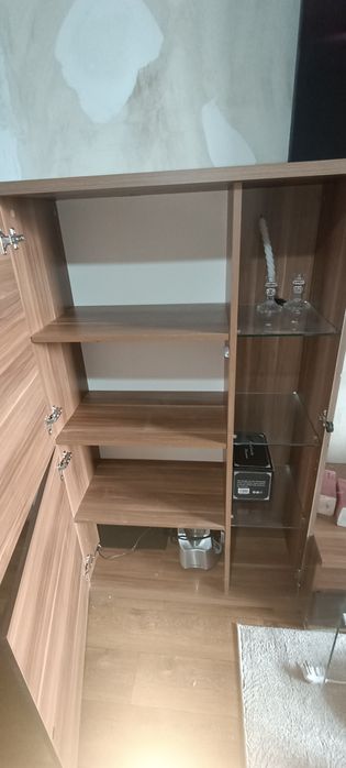 Шкаф для гостиной