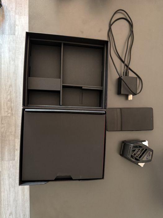 Asus 9 pro 24/1024Гб