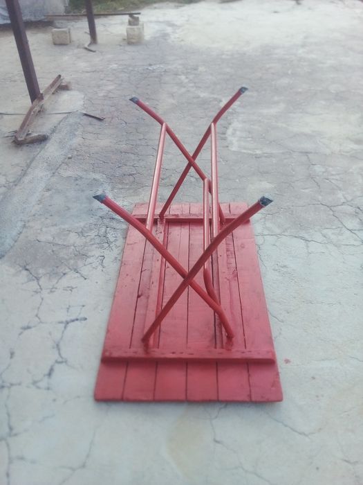 Юриб турган бизнес) Стол стуллар сотилади