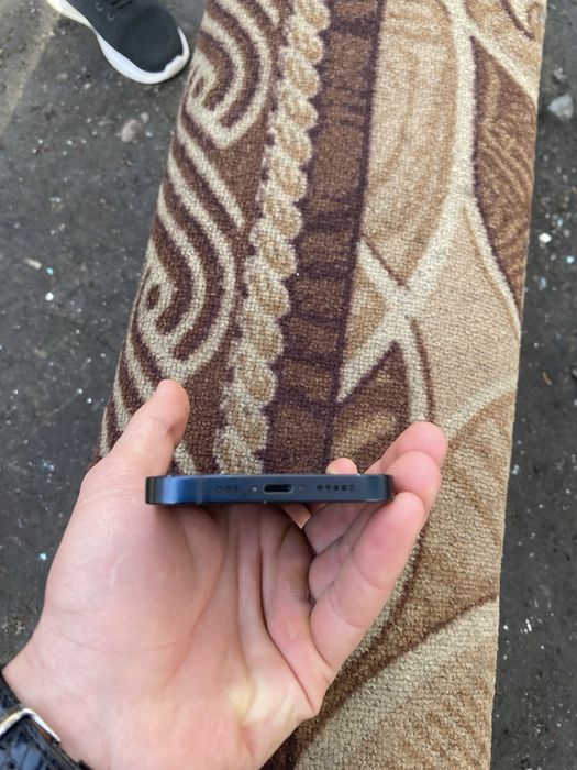 Айфон 13 продам т