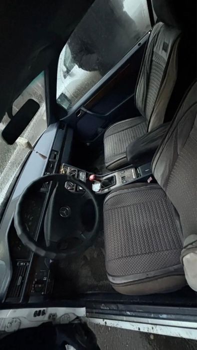 Продам мерседес С124