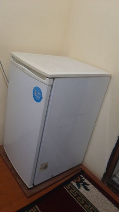 Xolodilnik sotiladi LG