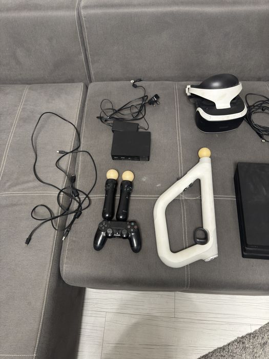 Ps4 pro+VR+1 maneta+ accesorii VR