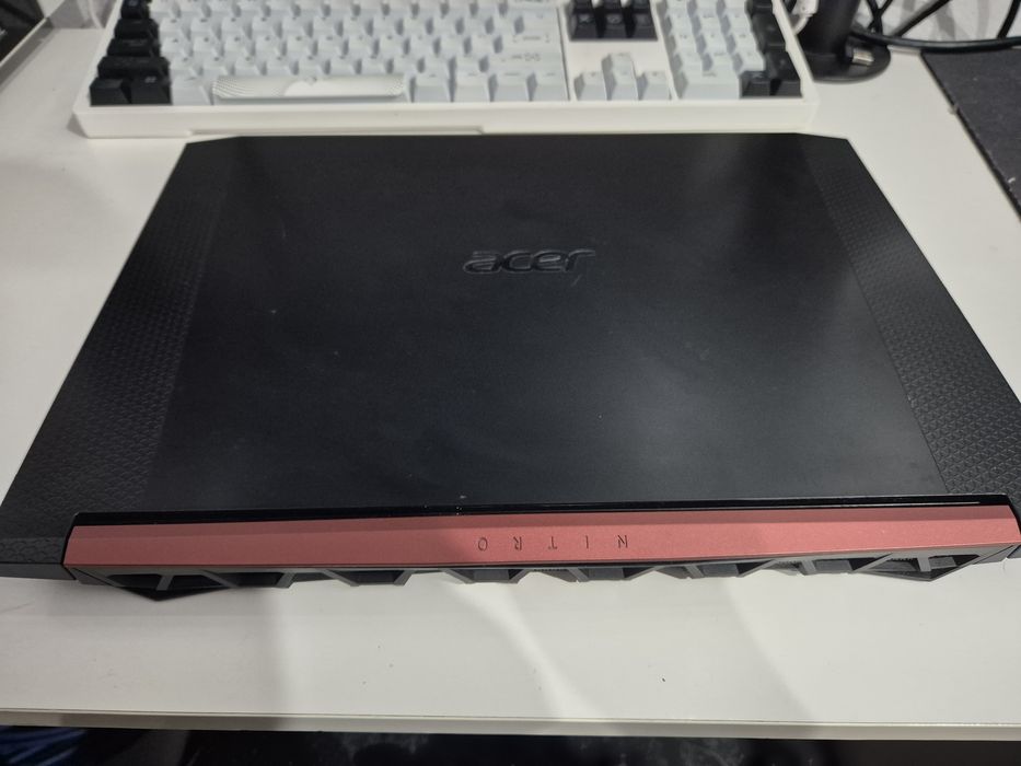 Laptop gaming Acer Nitro5 15.6 - i5 9300h/16GB Ram/GTX 1650/SSD256 M.2