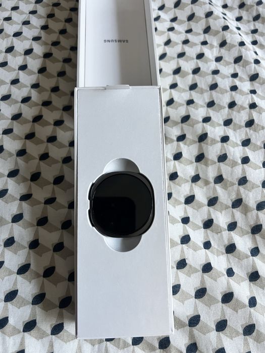 Samsung Galaxy Watch 8 - 44mm (SM-L330)