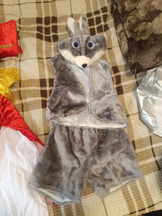 Продам костюм зайца