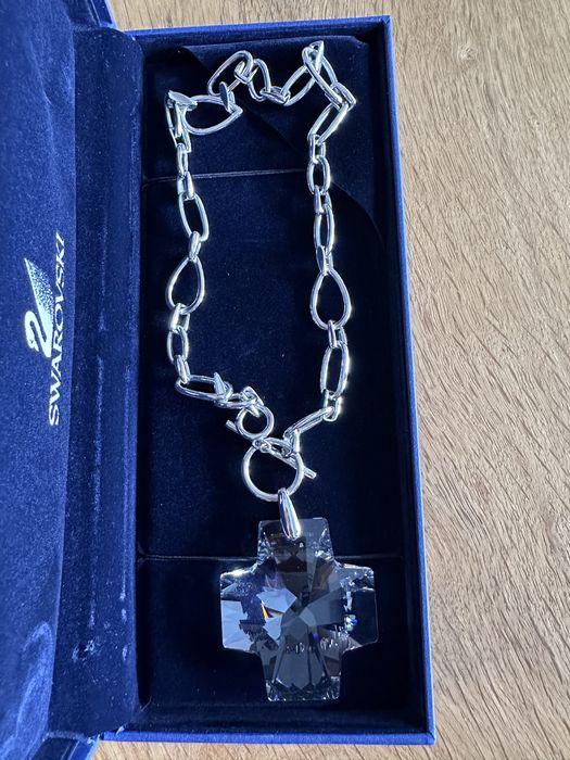 Lant Swarovski cu cruce cristal