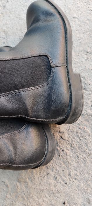 Продам осенние ботинки