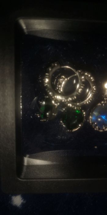 Cercei eleganți argint 925 cu pietre verzi + cercei cu piatră schimbăt