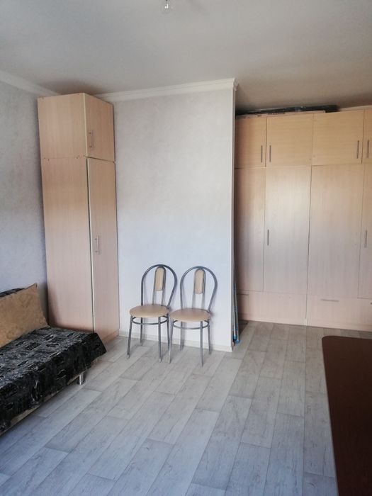 Продам 1 ком кв на 8 мкр