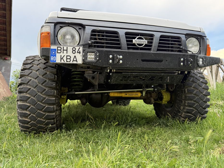 Nissan patrol y60 utilitara 2,8 td