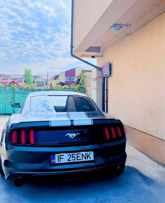 Ford Mustang  Model deosebit ! 2.3ecobust 135000km reali!!