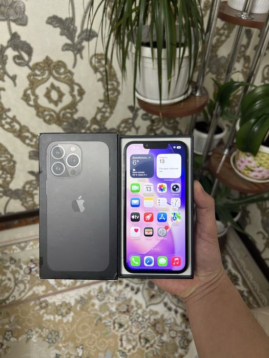 Срочно продам/обменяю iphone 13 pro на 256 гб (акб -  100%)
