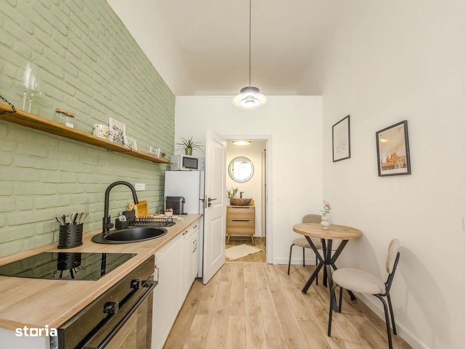 Apartament ultrafinisat, clădire monument istoric – Central