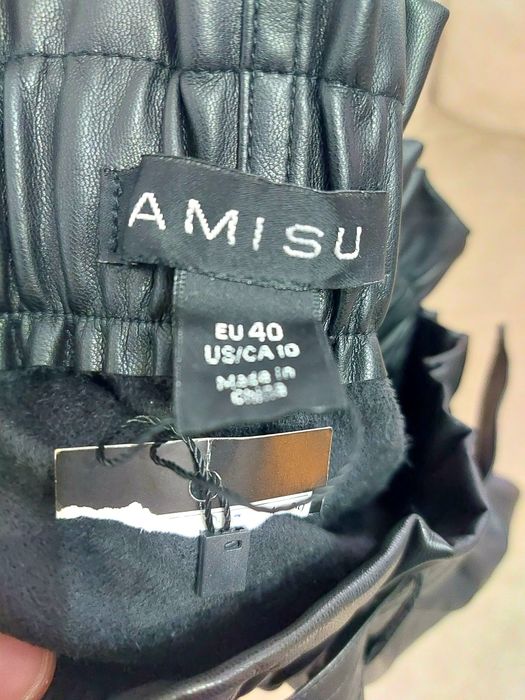 Fusta Amisu Noua