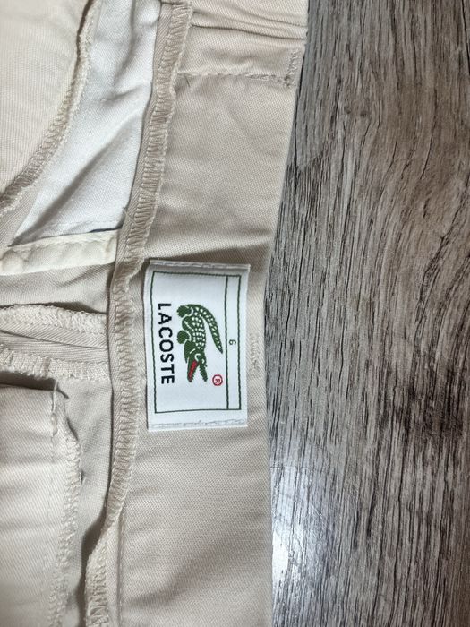 Продам оригинальные шорты Lacoste б/у