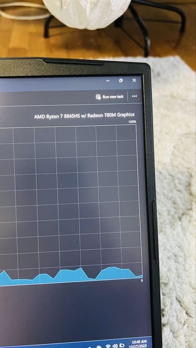 Laptop gaming MSI Katana A15 B8VF