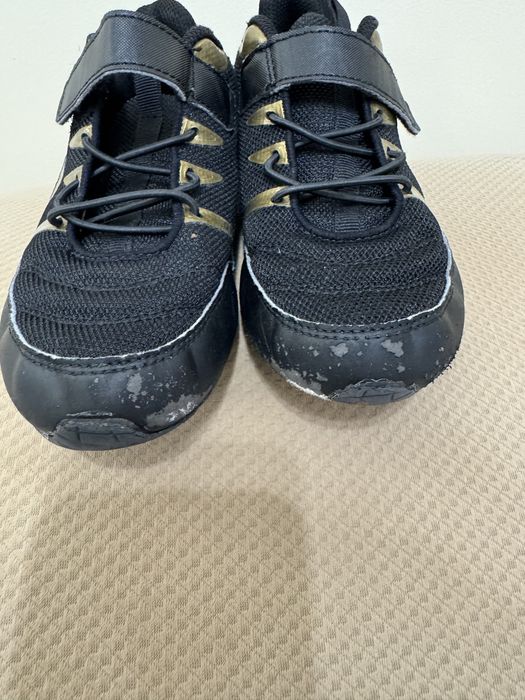 3чифта детски маратонки Fila 32 номер на обща цена