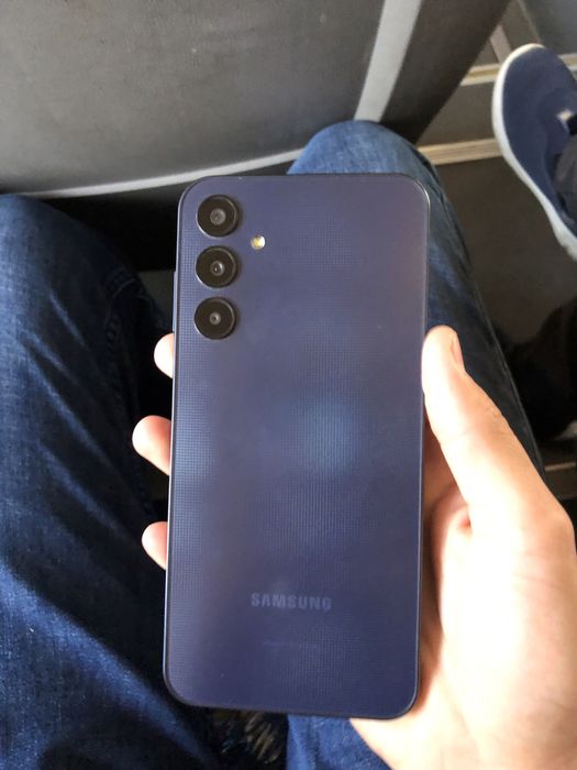 SAMSUNG A25 xolati ideal korobka dokument 2 hafta ishlatilgan