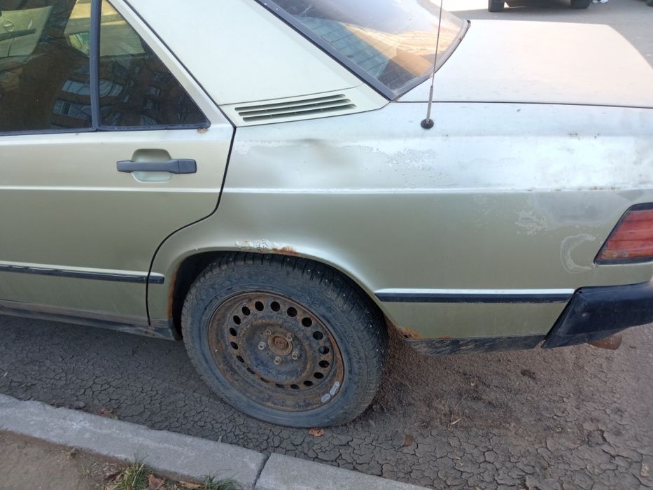 Продам Мерс 190 объем 1.8