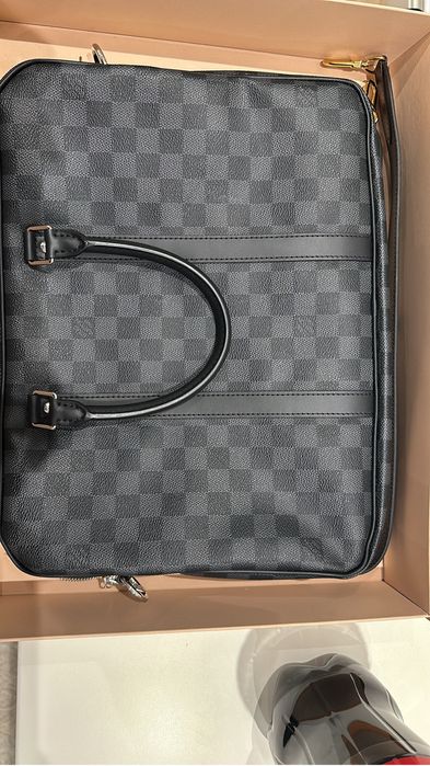 Портфель Louis Vuitton