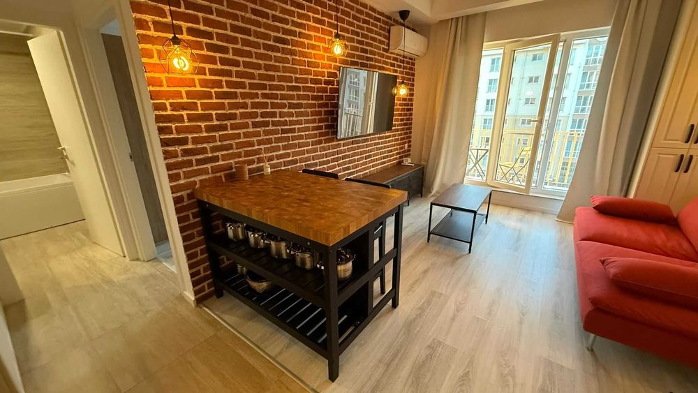 Inchiriere apartament 2 camere complex Cosmopolis