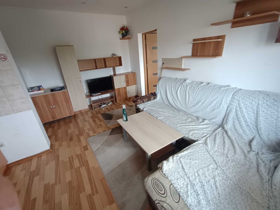 Ap 2 camere, Calea Martirilor