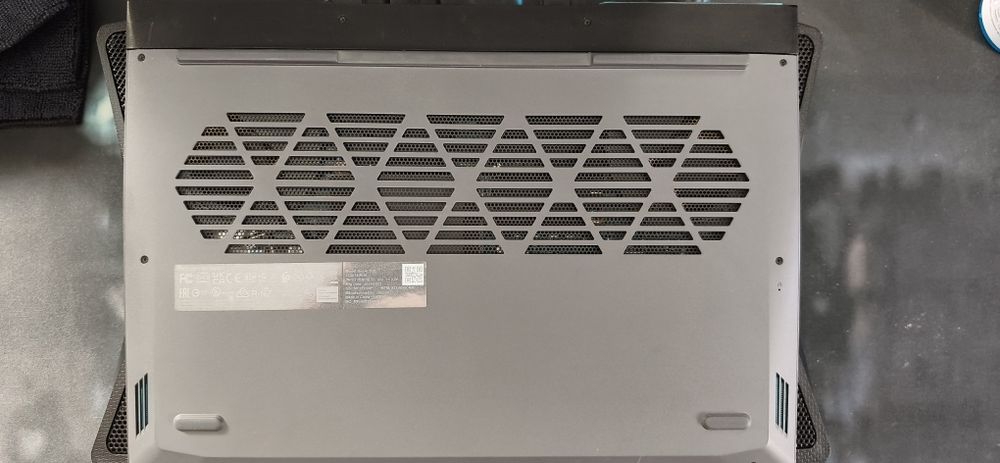 Laptop Lenovo LOQ 15IRH8