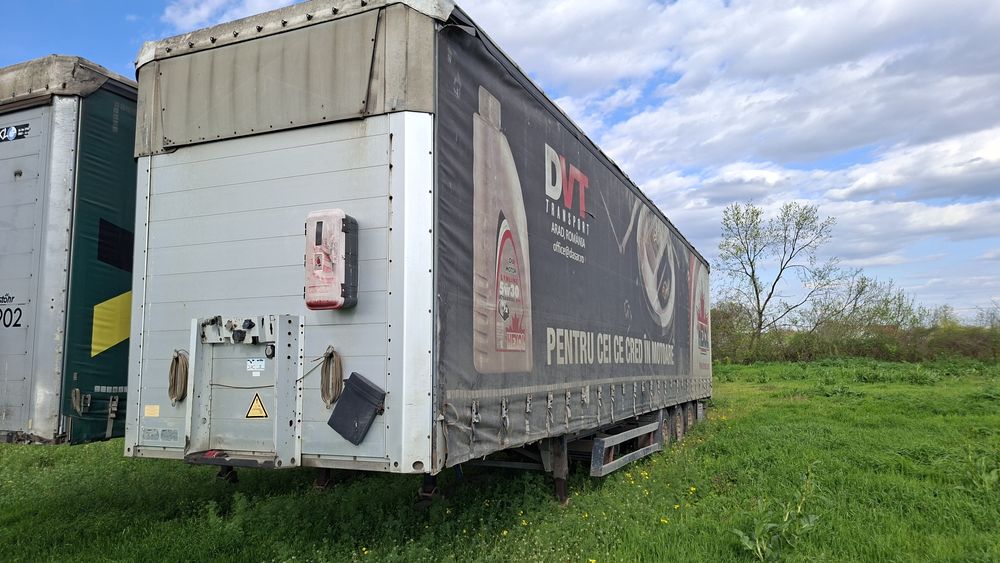 Vând semiremorci prelată