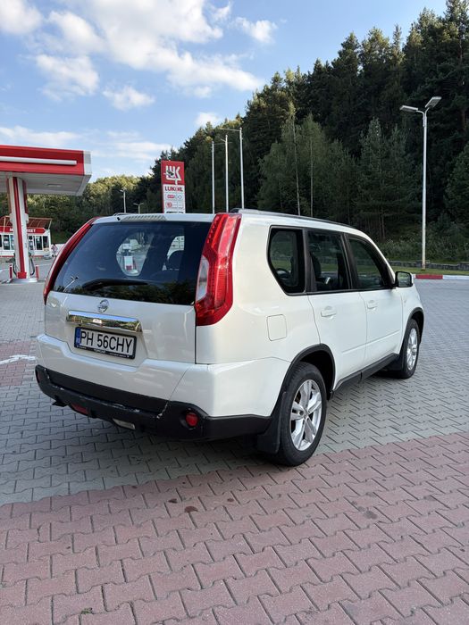 Nissan X-Trail T31 2012