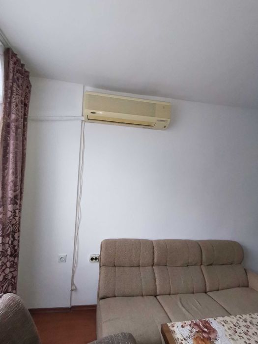 Дава се под наем Двустаен апартамент в Бургас, Възраждане - 45 кв.м за 102 € - Снимка #2