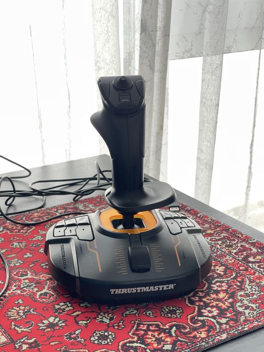 HOTAS thrustmaster t16000M