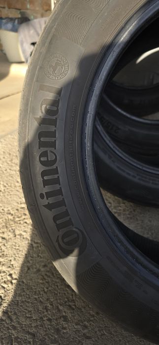 Комплект шин 215/55 17 continental