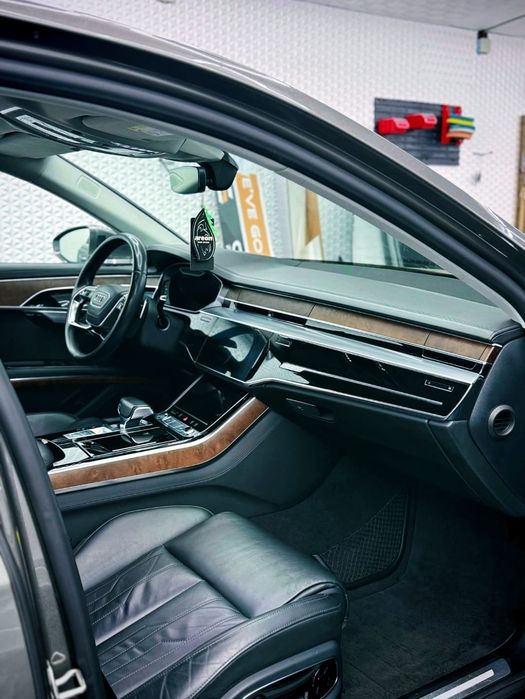 Audi A8 Audi A8 5.0 Diesel Quattro Mild-hybrid