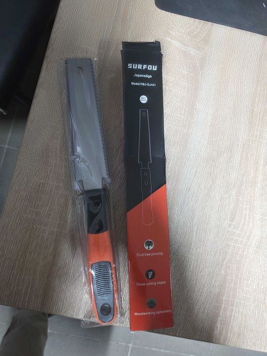 Fierăstrău japonez de tâmplar, mic, fin, cu muchie dublă