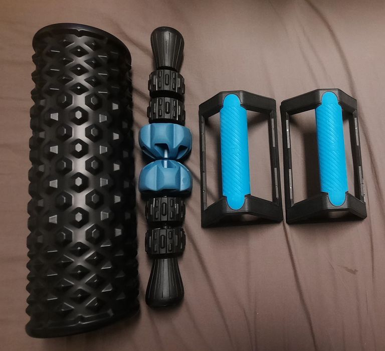 Rulou, bat masaj, mânere flotari