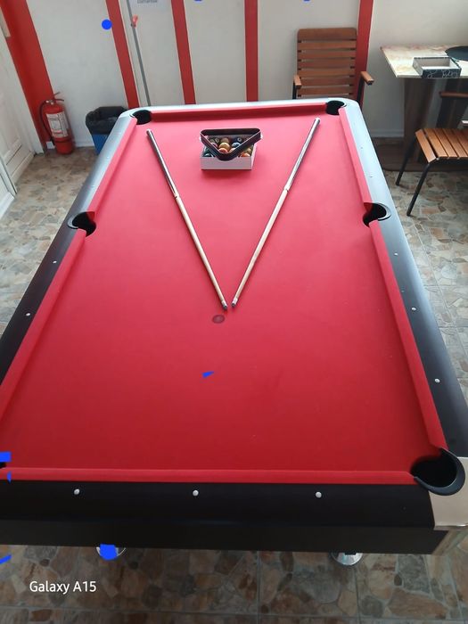 Vând masă biliard
