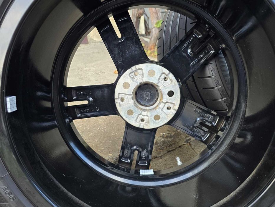 Jante Originale BMW Seria 3 G20 - Seria 4M G22 / G23 / G26 18"